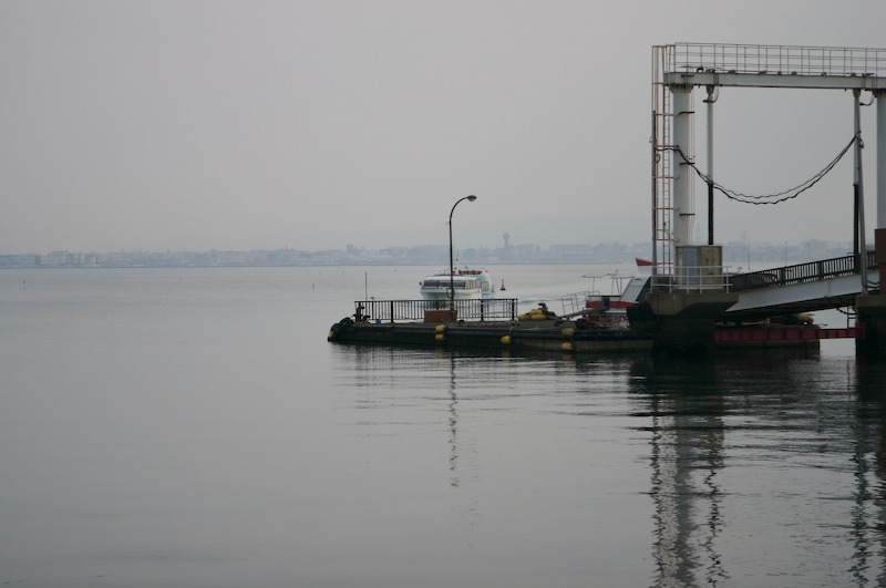 The ferry coming into the port.
