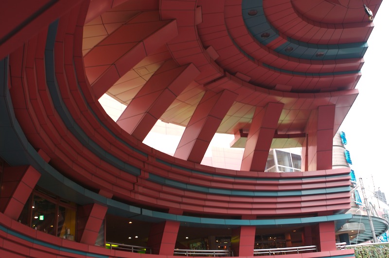 The ceiling of the stadium; I really wish I could have gotten a shot from within the Grand Hyatt instead. Maybe if we go back I'll sneak in and get one.